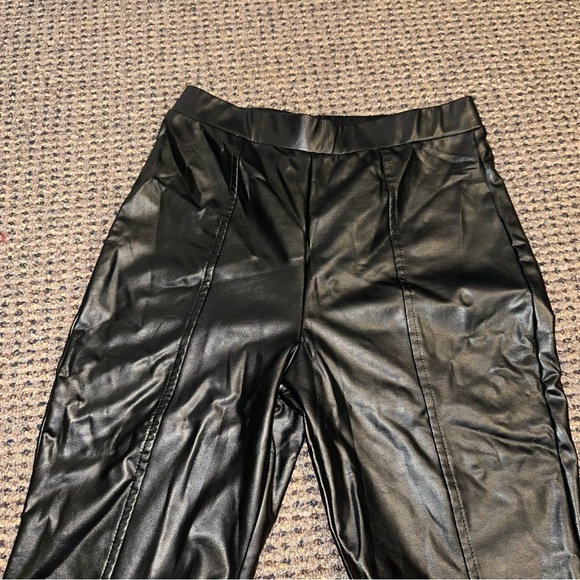 Leather flared slit leggings - Picture 3 of 7